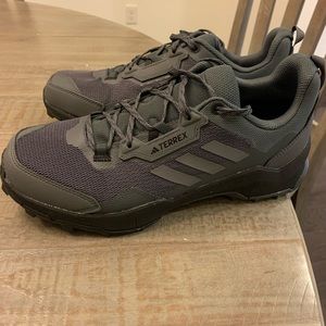 Adidas Terrex Brand New Size 11